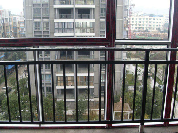 鋅鋼護欄表面處理工藝有幾種？