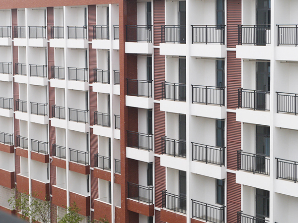 陽(yáng)臺(tái)護(hù)欄類型