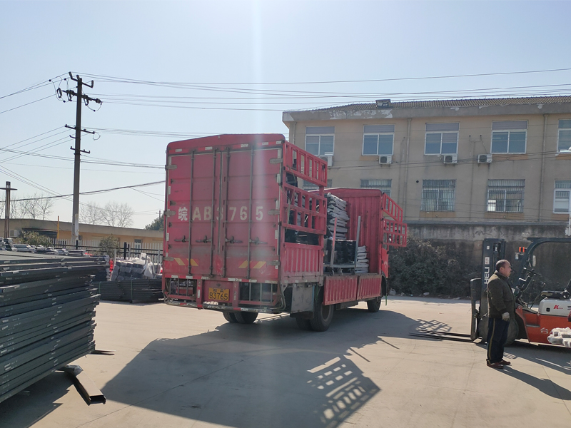 金用護欄2021年1月19日鋅鋼飄窗護欄發貨！