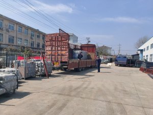 金用護(hù)欄2021年3月2日鋅鋼陽臺(tái)護(hù)欄發(fā)貨！