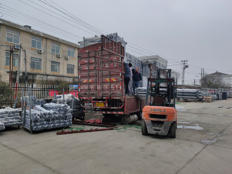 金用護欄2021年3月8日鋅鋼陽臺護欄發貨！