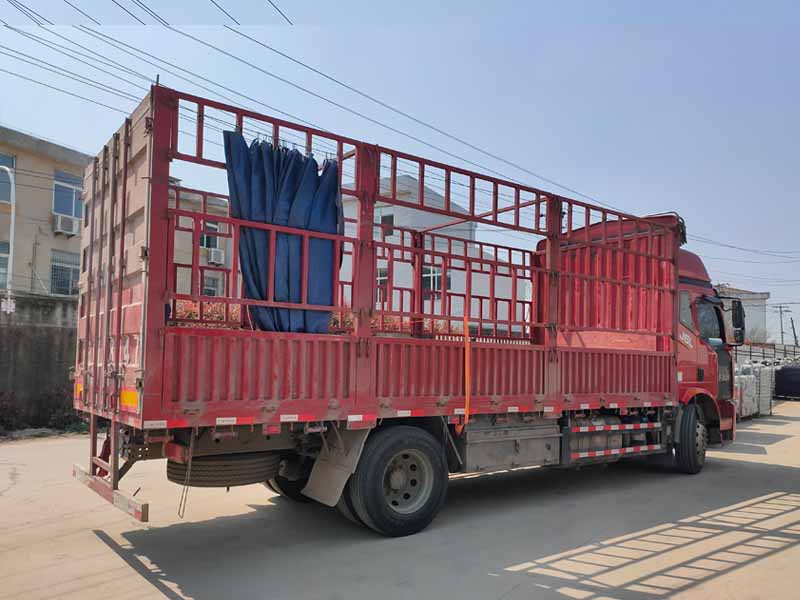 金用護(hù)欄2021年3月25日鋁合金百葉窗發(fā)貨！