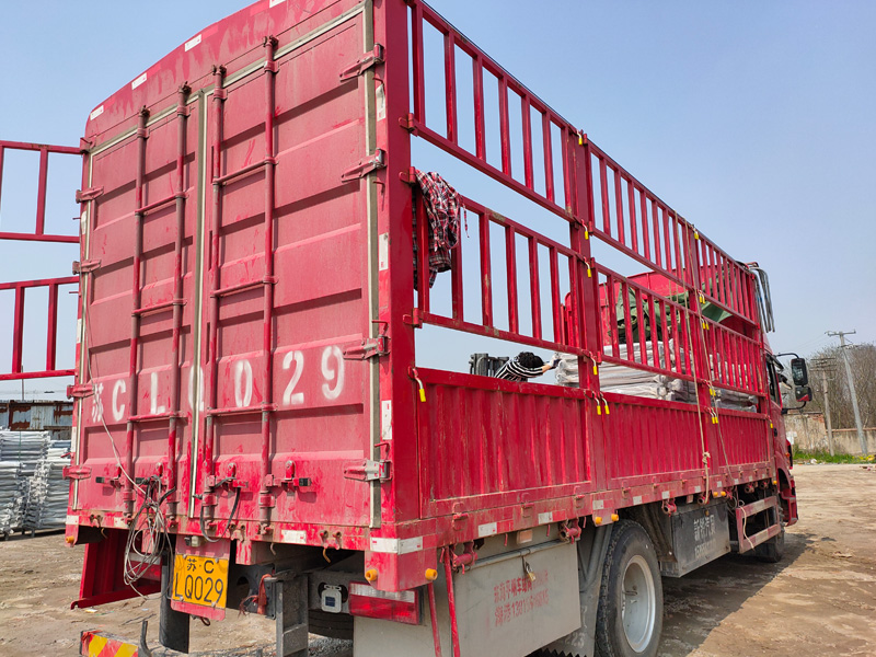 金用護(hù)欄2021年3月29日鋅鋼陽臺(tái)護(hù)欄發(fā)貨！