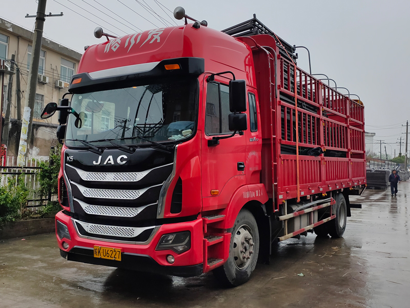 金用護欄2021年4月7日鋅鋼護窗欄桿發貨！