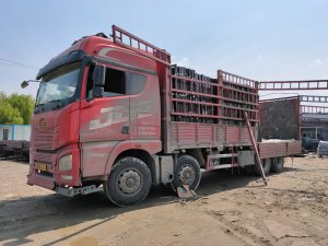 金用護欄2021年4月8日鋅鋼百葉窗發(fā)貨！