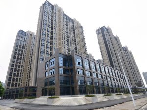 黃山天都首郡小區(qū)項目定制百葉窗、空調欄桿產品