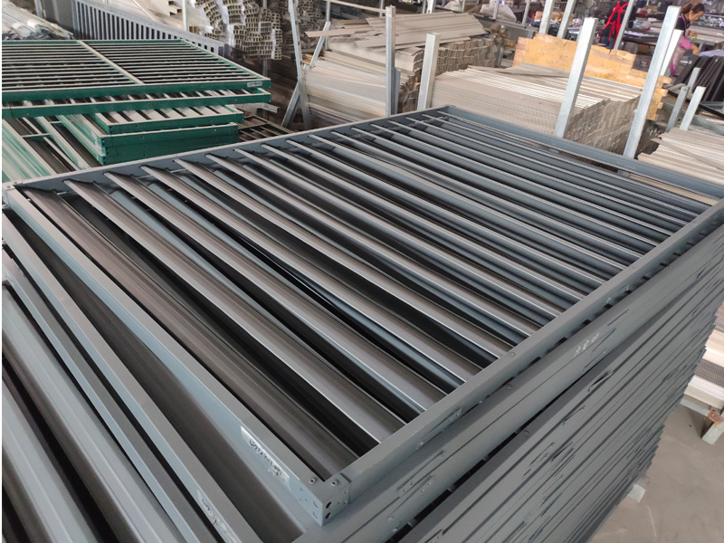 鋁合金百葉窗檢查維護(hù)保養(yǎng)方法 鋁合金百葉窗檢查維護(hù)保養(yǎng)方法