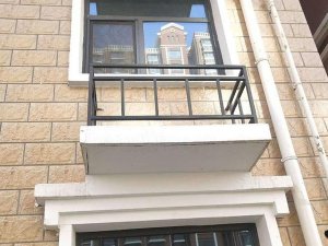 空調(diào)護(hù)欄使用壽命