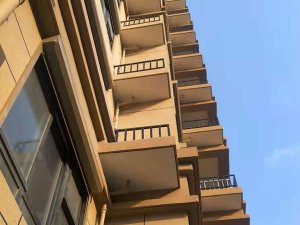 空調(diào)護(hù)欄表面噴涂工藝