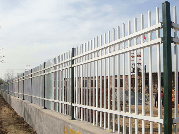 圍墻護欄廠家怎么選？