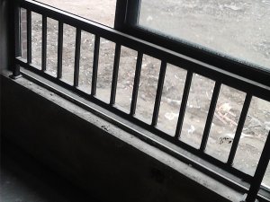 飄窗護欄用什么材質(zhì)好？