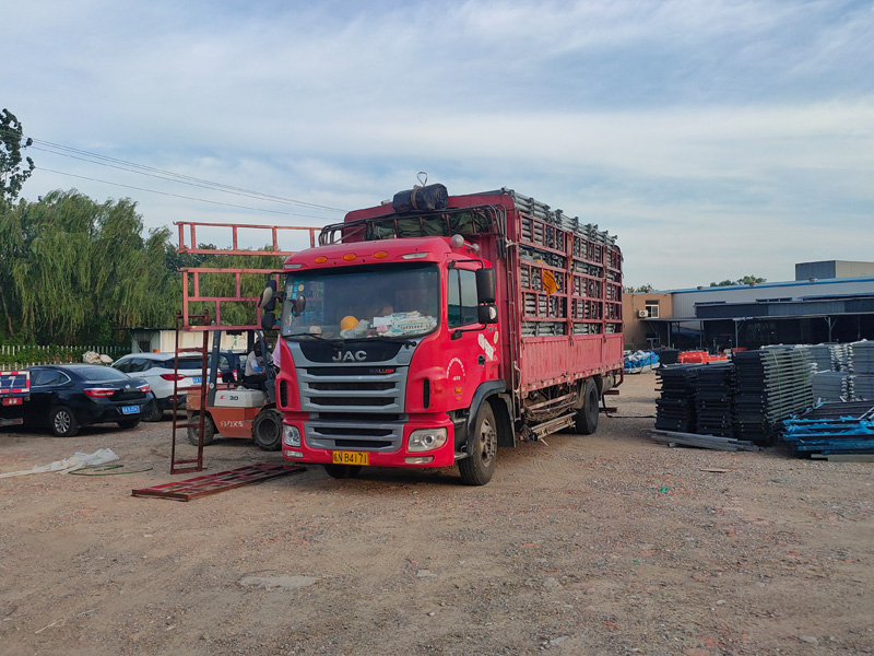 金用護(hù)欄2022年7月14日鋅鋼陽(yáng)臺(tái)護(hù)欄裝車(chē)發(fā)貨！