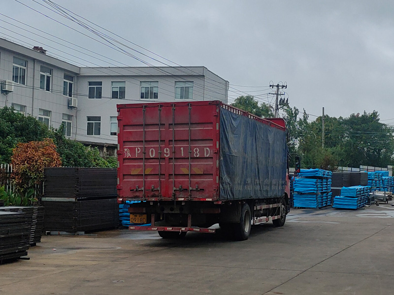 2024年9月12日鋅鋼百葉窗裝車發(fā)貨！