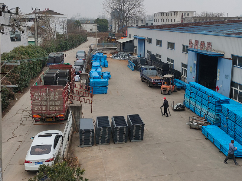 2025年3月6日鋅鋼陽臺護欄裝車發貨！