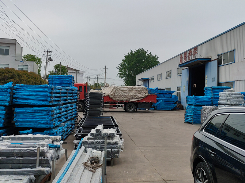 2025年4月24日鋅鋼組裝欄桿裝車發(fā)貨！