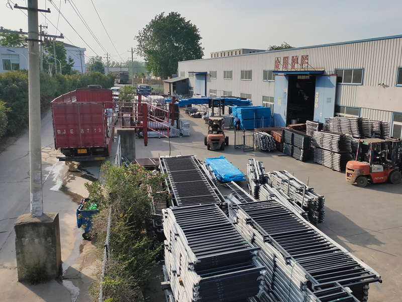 2025年5月14日鋅鋼圍墻護欄裝車發貨！
