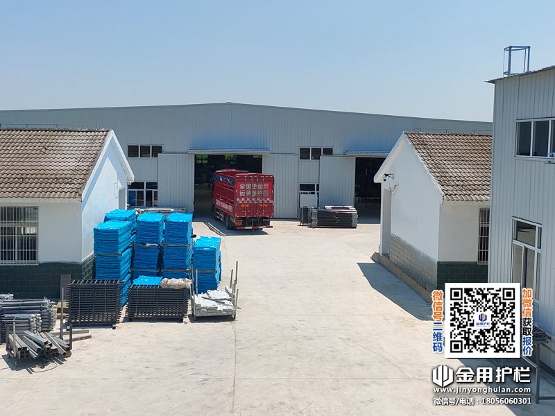 2025年7月2日鋅鋼護(hù)窗欄桿裝車(chē)發(fā)貨！