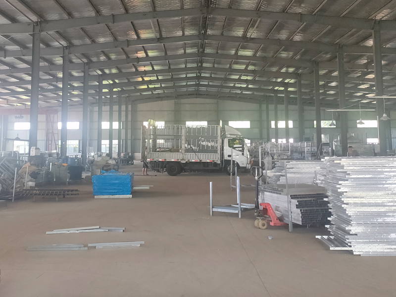 2025年9月1日鋅鋼百葉窗裝車發貨！